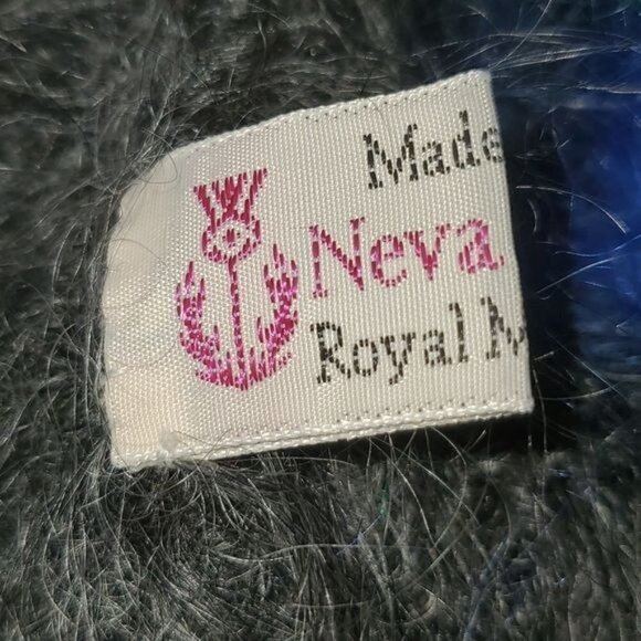 Vintage Handmade by Neva McIntosh Royal Mile Edinburgh Heavy Wool Sz L Sweater - Picture 6 of 9
